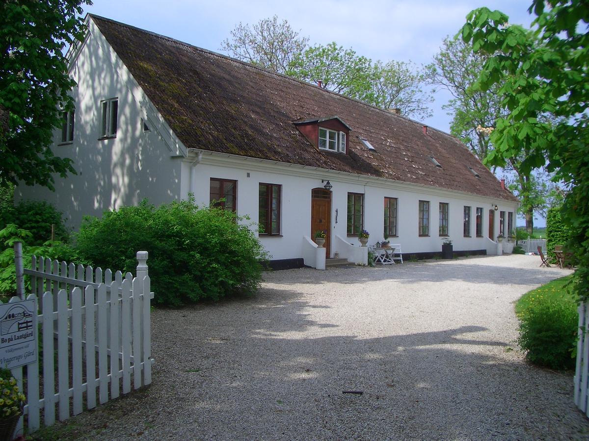 Vragerups Gard Bed & Breakfast *